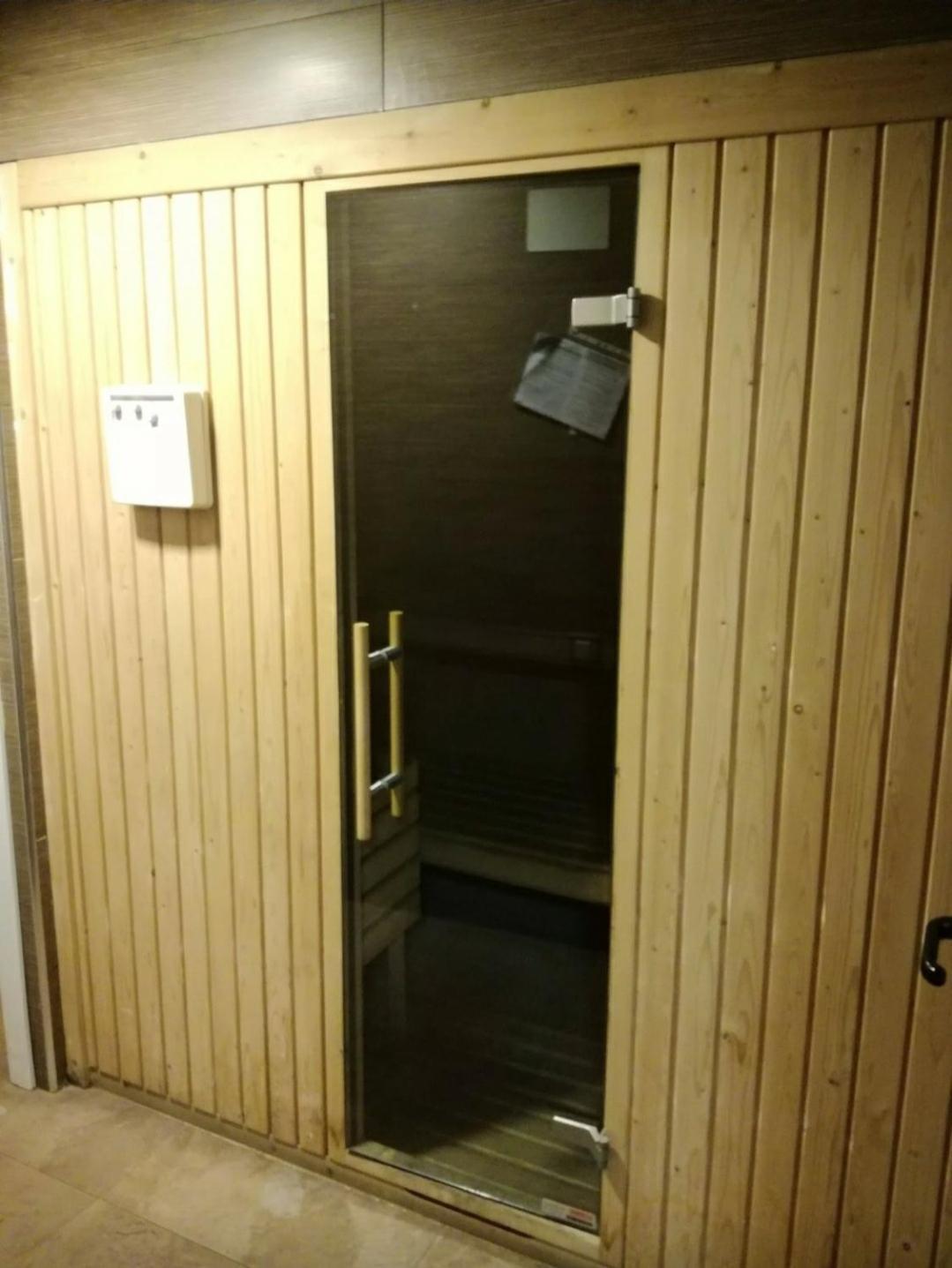 Habitacion Con Piscina Y Sauna Sant Cugat del Vallès Eksteriør bilde